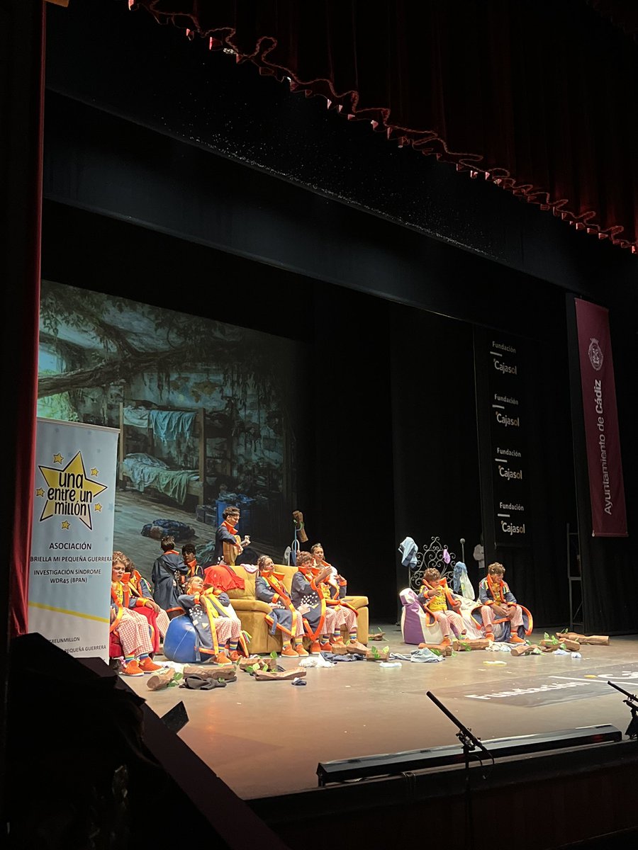 Muy orgullosos de nuestros más pequeños del CCC Ibarburu.

¡Ojú qué pereza, enormes!
👏🏼👏🏼👏🏼

📸: <a href="/RadioCadiz/">Radio Cádiz</a> #COAC2026SI1