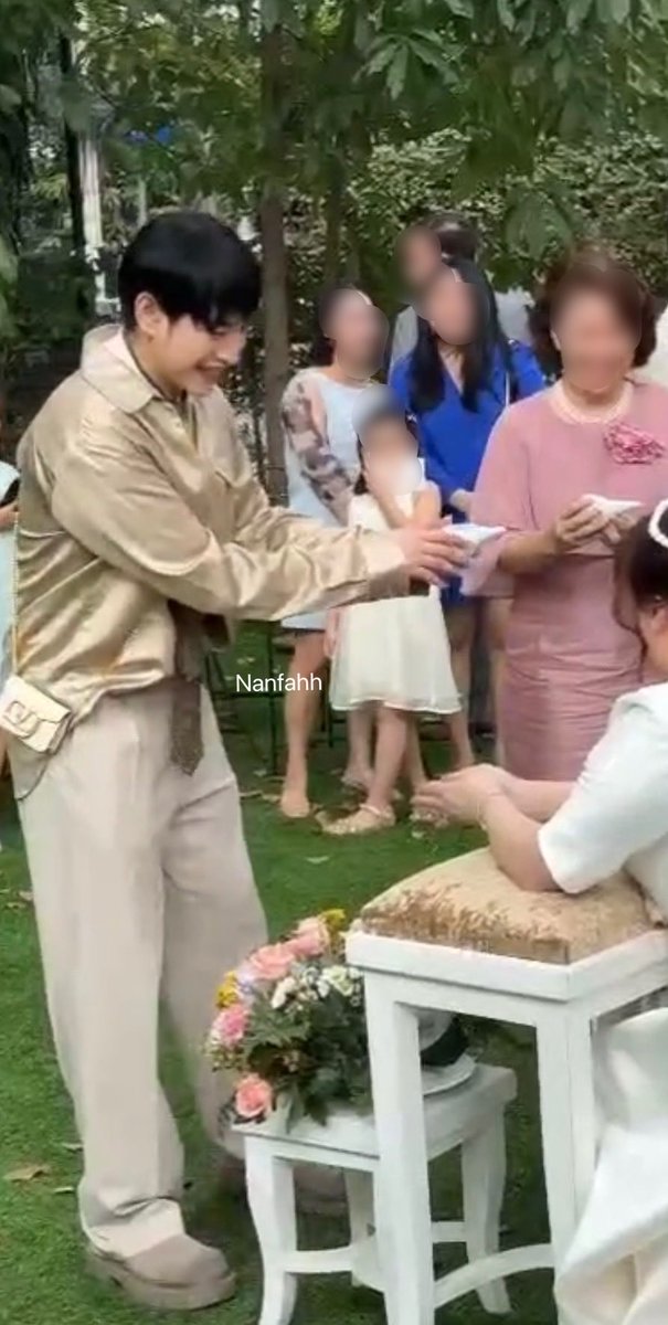 M_PFCindy's tweet image. เด็กหนุ่มที่ไหนน้อ แต่งตัวน่ารัก เทสต์ค่ดดี  Smart Casual ที่เป็นงานทางการ แต่ก็สบายๆ ดูลำลอง

ชั้นรักเค้าาาา 🫶🏻🥹

@peckpalit 
#เป๊กผลิตโชค 
#PeckPaLitchoke