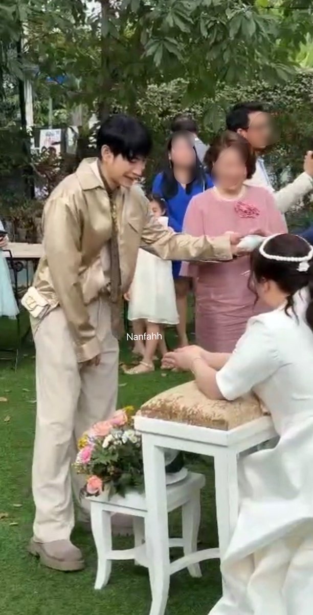 M_PFCindy's tweet image. เด็กหนุ่มที่ไหนน้อ แต่งตัวน่ารัก เทสต์ค่ดดี  Smart Casual ที่เป็นงานทางการ แต่ก็สบายๆ ดูลำลอง

ชั้นรักเค้าาาา 🫶🏻🥹

@peckpalit 
#เป๊กผลิตโชค 
#PeckPaLitchoke