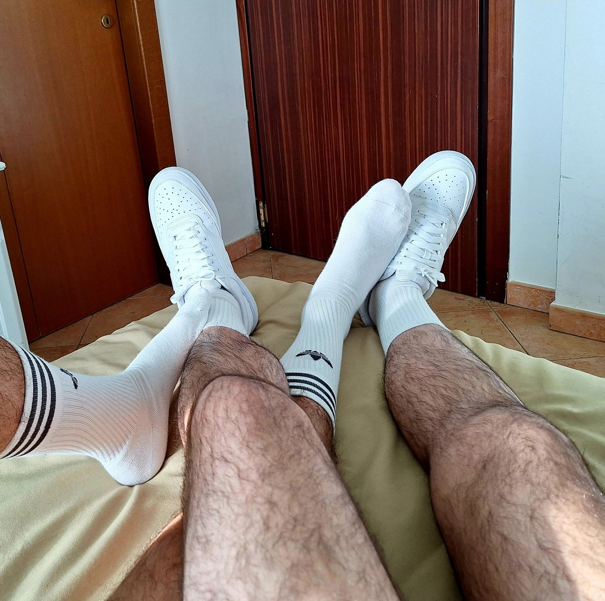 Che viene a leccare dopo una sciata🔥