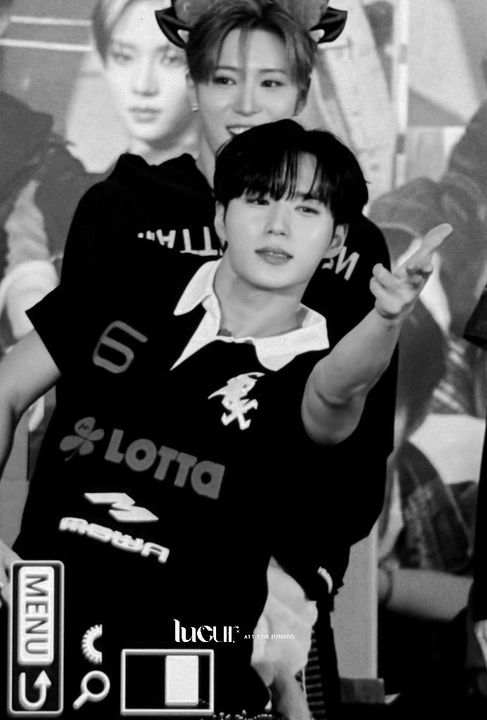 260117 뮤직아트 공팬

𝑪𝒉𝒂𝒊𝒏𝒔🖤

#알디원 #ALD1 #김준서 #KIMJUNSEO
#알파드라이브원 #ALPHADRIVEONE
