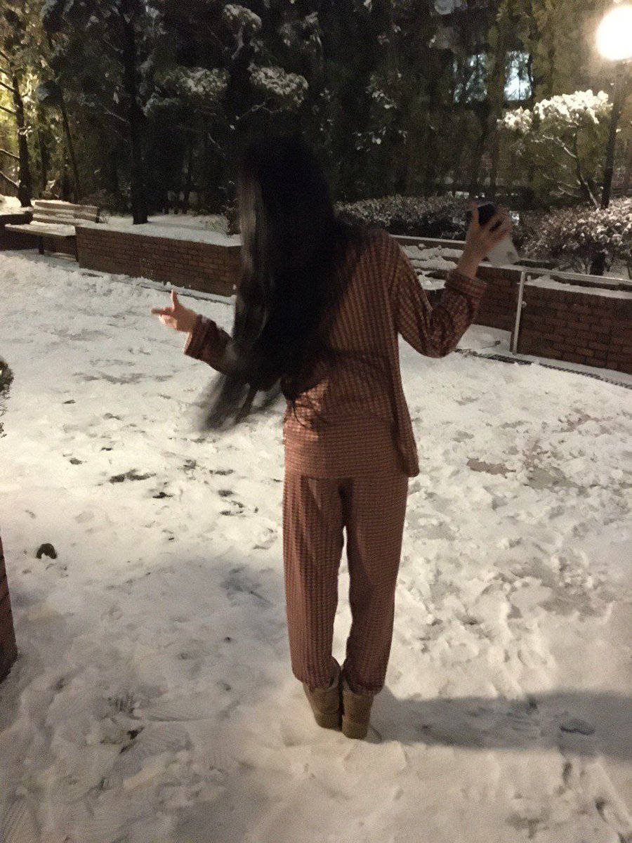 H2HBase_'s tweet image. 📸 | 260117 — #IAN weverse membership update.

"Photo by my mom" 

#Hearts2Hearts #하츠투하츠 #H2H @Hearts2Hearts