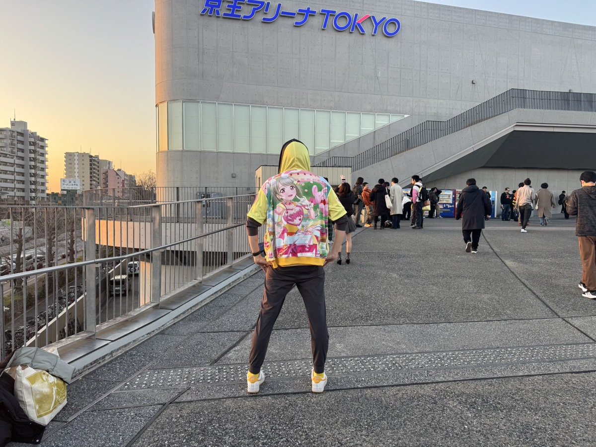 #虹ブンブンビー_day1 
いい曲たくさんありがとうございました！
にじいろルミエール最高！
推しを推せることに感謝です