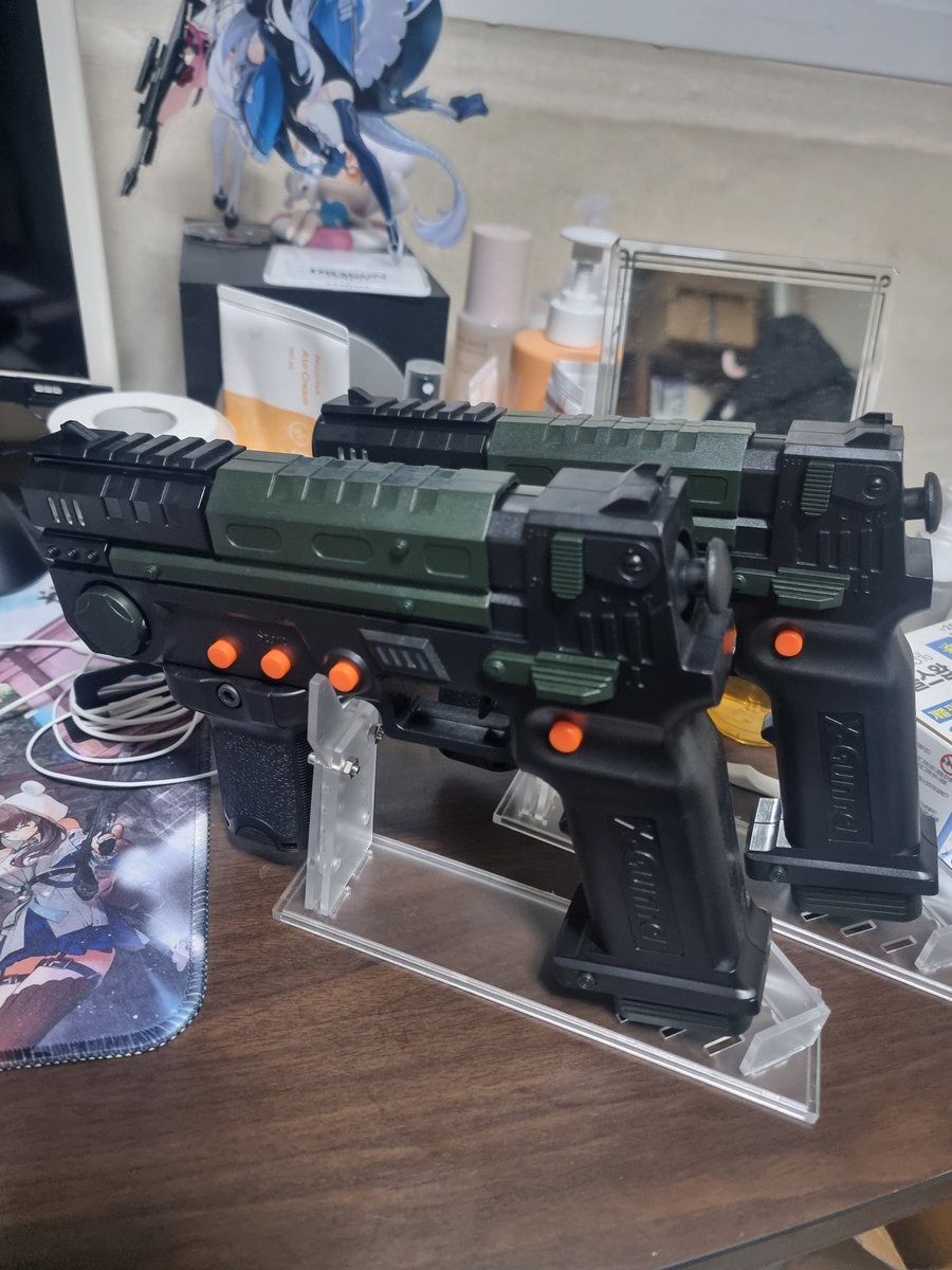 RuleRevenge's tweet image. X-GUNNER PC専用ガンコン配送到着
주문한 엑스거너 PC용 2인용 건콘 도착