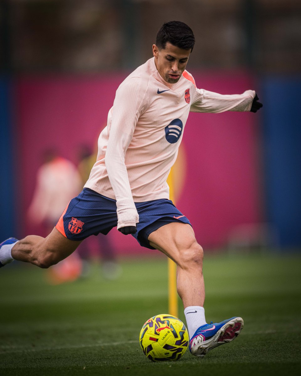 FCBarcelona's tweet image. João Cancelo is ready ✅