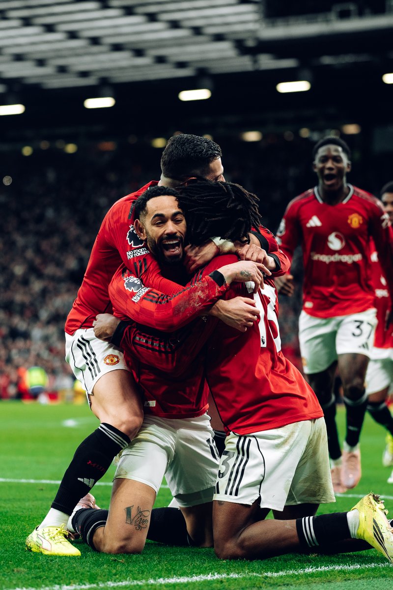 ManUtd's tweet image. THE CITY IS OURS 🌇❤️‍🔥