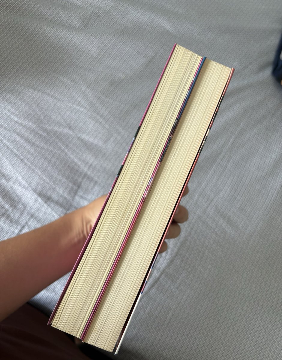 leekmih's tweet photo. VENDO – Fazendo Meu Filme (Paula Pimenta)
Vol. 1 A Estreia de Fani
Vol. 2 Fani na Terra da Rainha

Livros em bom estado, páginas íntegras.

💰 R$80,00 (frete incluso)
ou R$35 cada (sem frete)
📦 Envio para todo o Brasil
💬 Chama na DM 💗 https://t.co/RodrJsFrzd