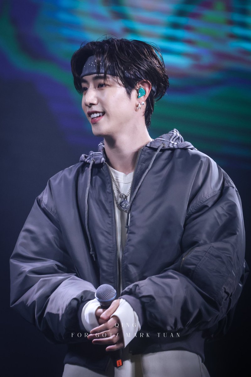 260117 MARK TUAN SILHOUETTE FANCON IN SHANGHAI

<a href="/marktuan/">Mark Tuan</a> <a href="/DNAmngmnt/">Mark Tuan Official</a> 
#MarkTuan #마크 
#SILHOUETTE 
#Silhouettefancon_Shanghai