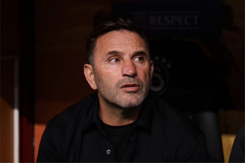 şu adamı istifaya davet etmeyen kendine gs’liyim falan demesin. 

yaz yazdır rt’le #Okanburukistifa