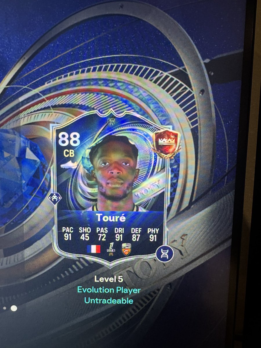 SoundHosters tweet media