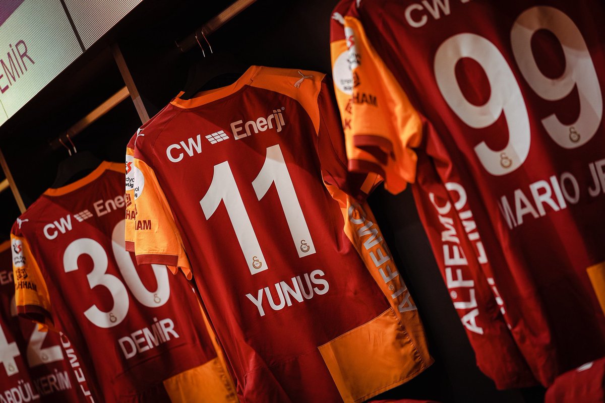 #yönetimistifa
Söylenecek çok şey var ama 
YÖNETİM İSTİFA