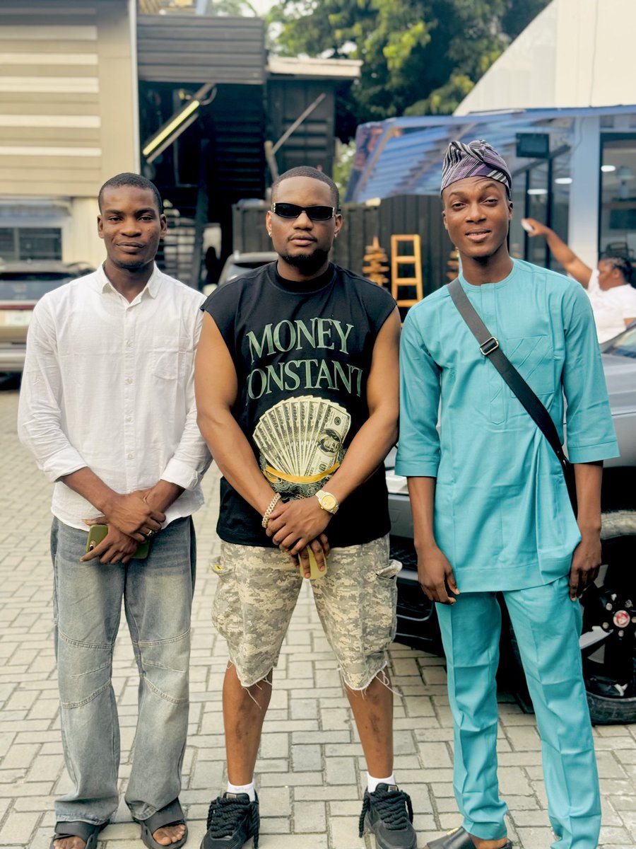 Gucci Snake 🐍🦅 tweet media