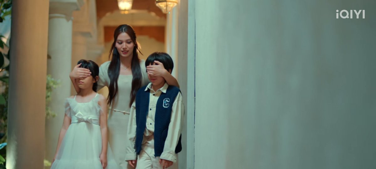 JDjm_Forever's tweet image. ต่อด้วยน้องลูกพลับคนสวย ;

#MeAndTheeSeriesFinalEP
#beonnnie

~ขอบคุณบอนนี่มากๆที่มาเล่นเป็นลูกพลับได้สมบูรณ์แบบเช่นกัน โดยเฉพาะฉากที่ลูกพลับคุยกับคุณธีร์ที่สวน น้องเก่งมาก น้องทำให้เรารับรู้ว่า เอ้อออ ฉันมีพี่ชายคนเดียวนะ…