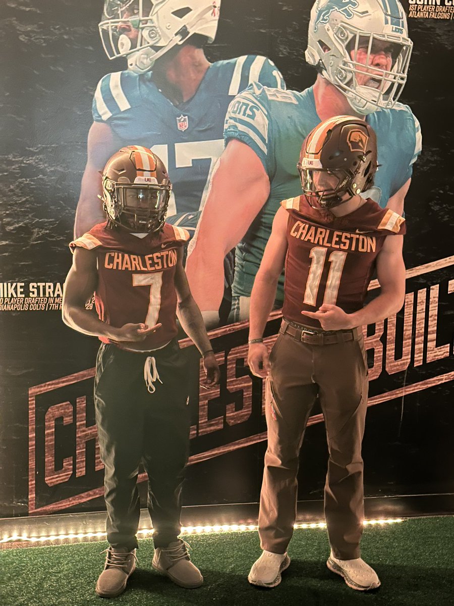 Had a great visit at The University of Charleston WV!! Thanks <a href="/CoachDaught/">Alex Daugherty</a> for the invitation‼️
<a href="/CoachOzzieExume/">Coach Ozzie Exume</a> <a href="/CoachTTyler/">Tremaine Tyler</a>