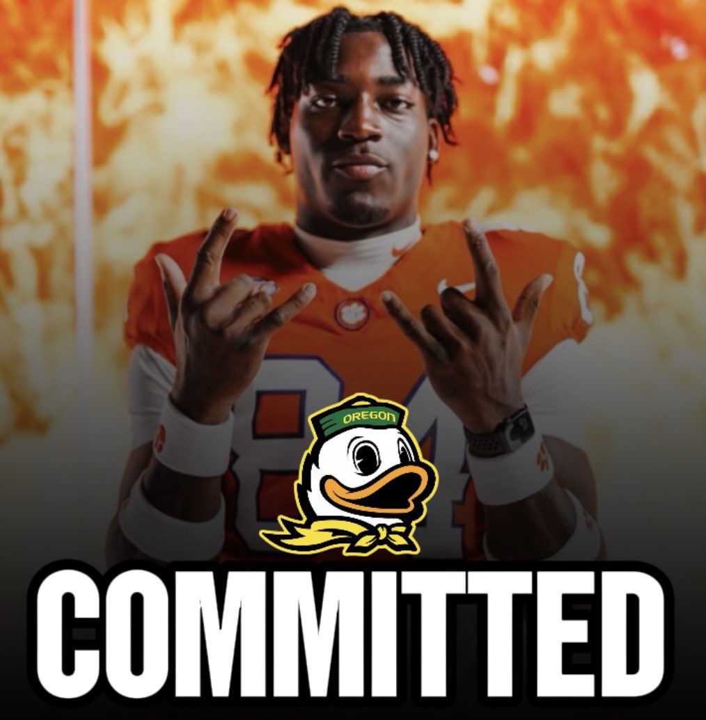 QUAAACK! Clemson DE transfer Markus Dixon has committed to Oregon! 🦆

He will play TE for the Ducks 🦆