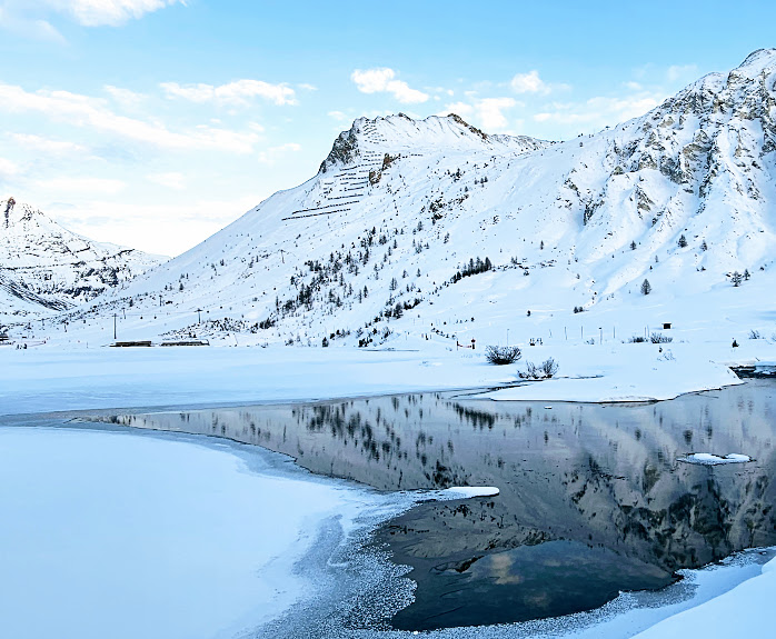 Z I B E T H R O S E | Inspiration & Motivation 🌹 tweet media