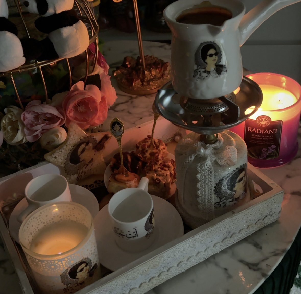 라일라 tweet media