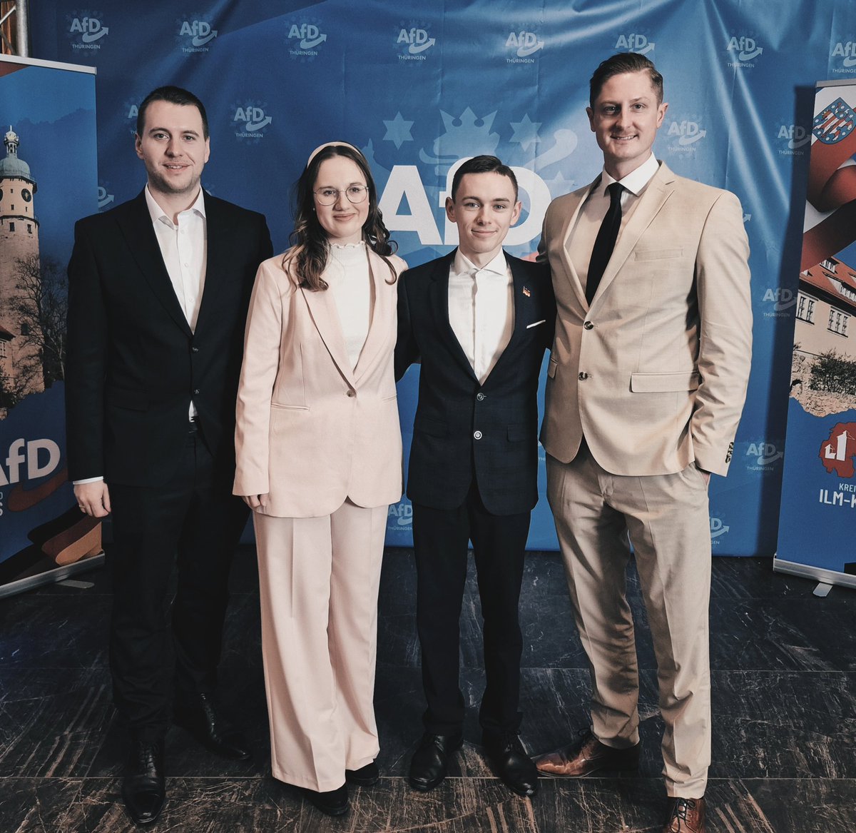 Andreas M. Höfner tweet media