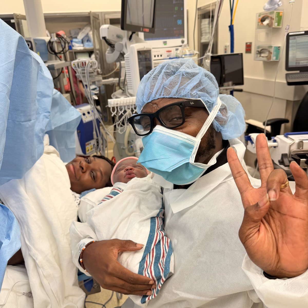 Trillbjm's tweet photo. My princess is here 👑❤️

Welcome to the world, Janelle Irenosen Oyemonlan.

Janelle means God is gracious.
Irenosen means I came well / I arrived safely.

And honestly, her name is our testimony. God has been gracious to us, and she truly arrived in peace.

We are grateful beyond words. Thank You Lord for safe delivery 🙏🏾✨