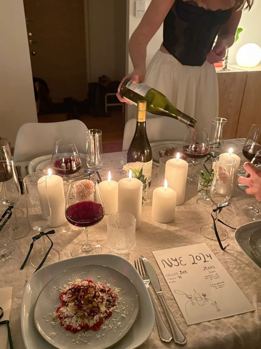 𝙡𝙮𝙣𝙣 tweet media