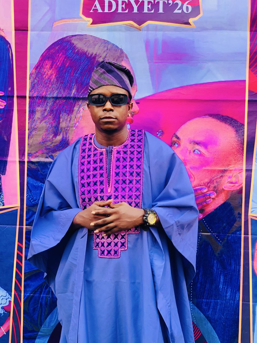 sharagidi59's tweet photo. Adeyet26 
   #owanbe https://t.co/wDB5AtqTIj