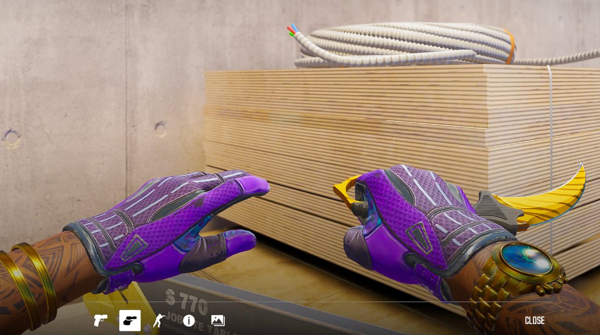 Tech-savvy 💸 BUYING SKINS 24/7 tweet media