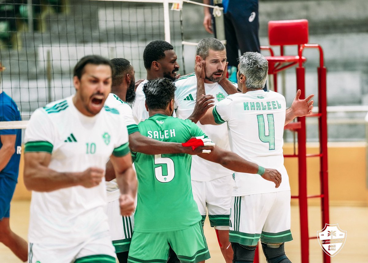 صالة الاهلي tweet media