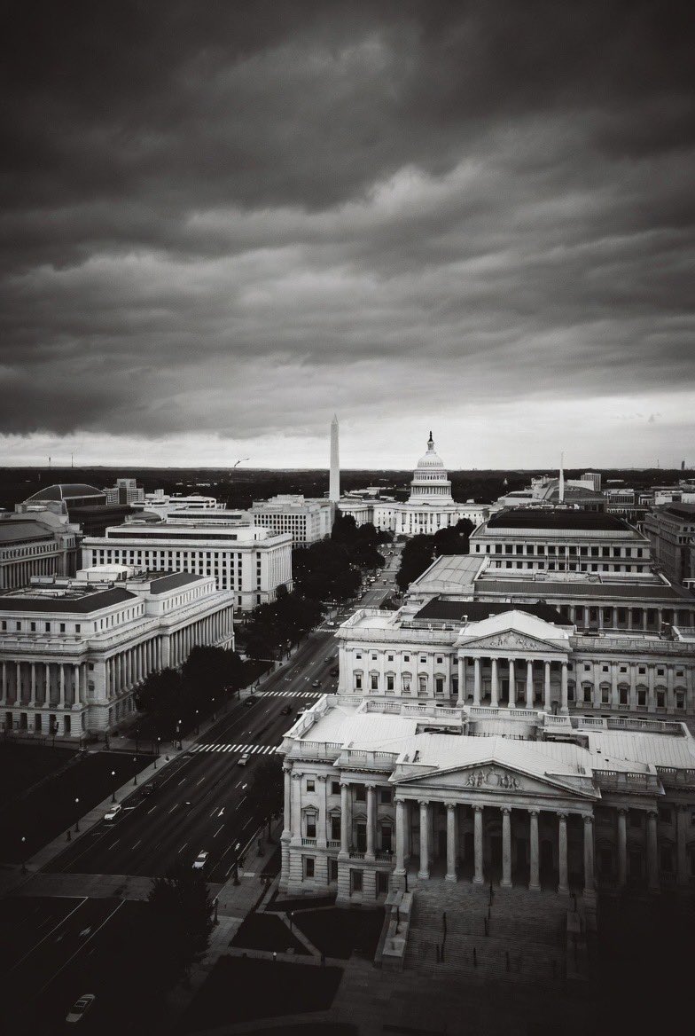 BBMagaMom's tweet image. 🚨Something has shifted y’all!! Anyone paying attention can feel it.

These politicians aren’t even pretending anymore. They’re not hiding the corruption. They’re not dressing it up with polished lies or fake concern.

They’re getting bold.

They say the quiet part out loud.
They…