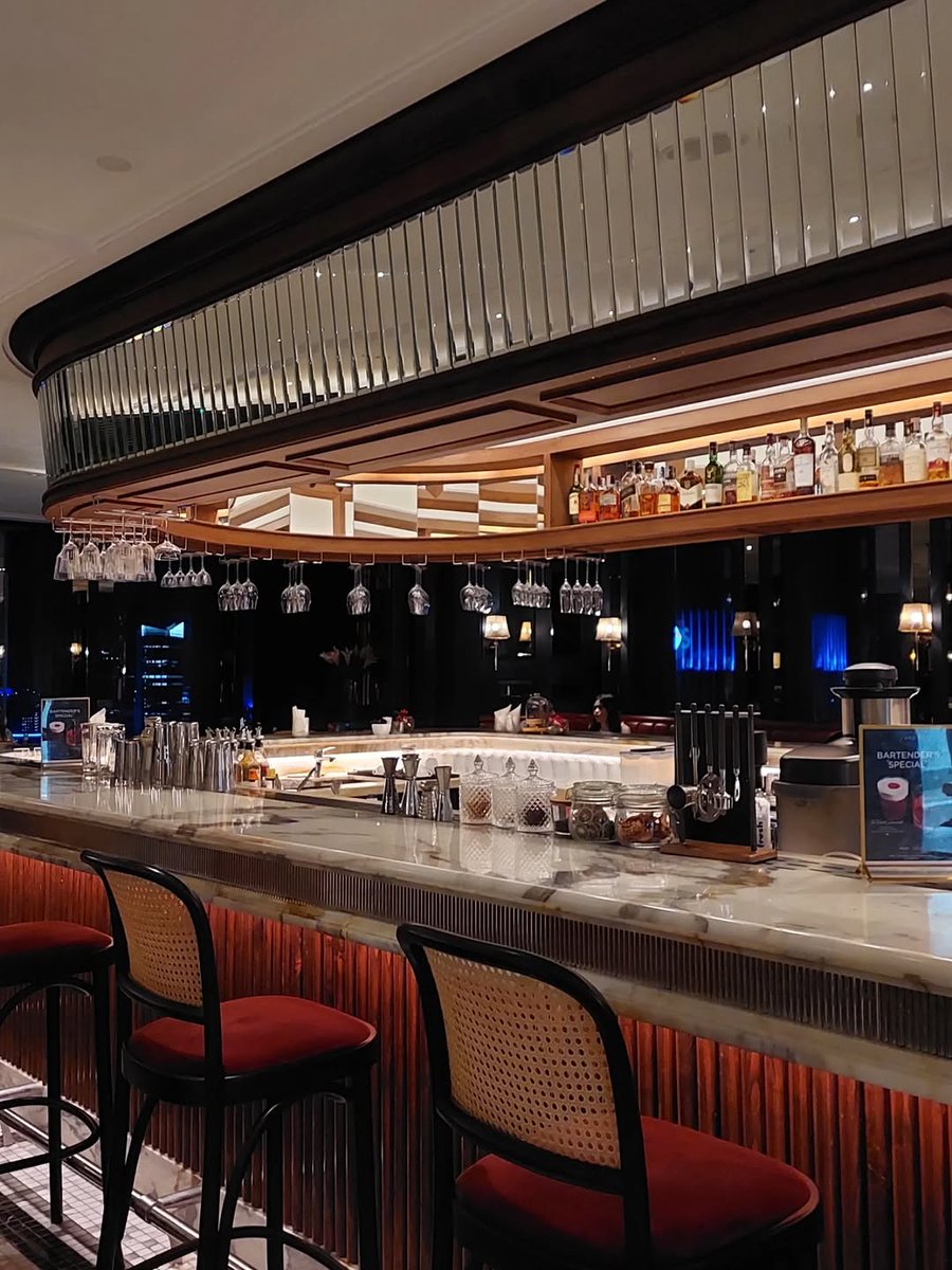 petitemurmure's tweet image. ㅤ

𝐓𝐨𝐦’𝐬 𝐛𝐲 𝐓𝐨𝐦 𝐀𝐢𝐤𝐞𝐧𝐬
January 17th, 2026 | 20:15PM

Thank you Mama dan Papa sudah datang hihi. Jangan lupa kado roda empat yang listrik itu masih aku tunggu 🥰💖

ㅤ