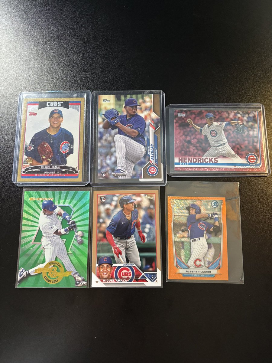 cubscollector27's tweet photo. $25
$25
$30
$15 https://t.co/il09TeE9tw