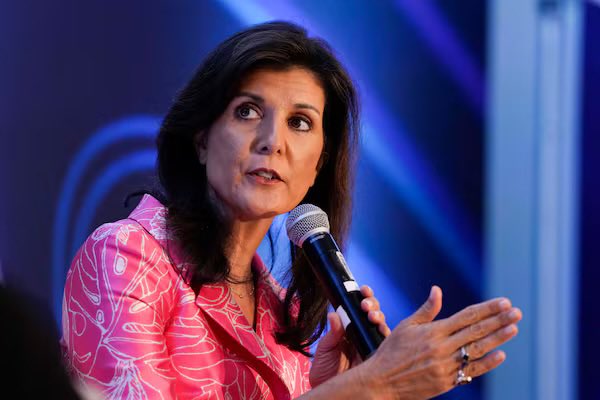 NikkiHaleyHQ's tweet image. Nikki Haley rightly calls-out Canada 🔥

“Canada cozying up to China to welcome more investment puts all of North America at serious risk.”