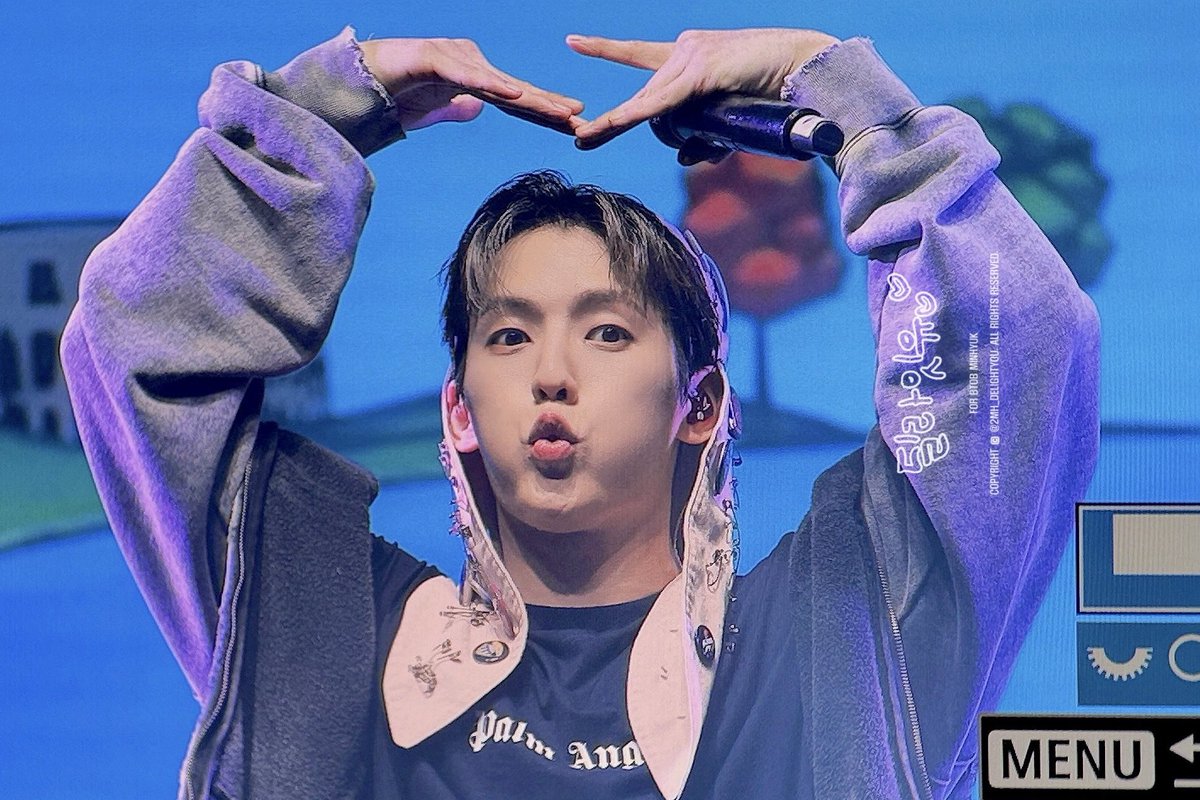 2MH_DelightYou's tweet image. 260117 🐿️💙

#비투비 #이민혁 #허타람찌 #HUTA @btob2mh