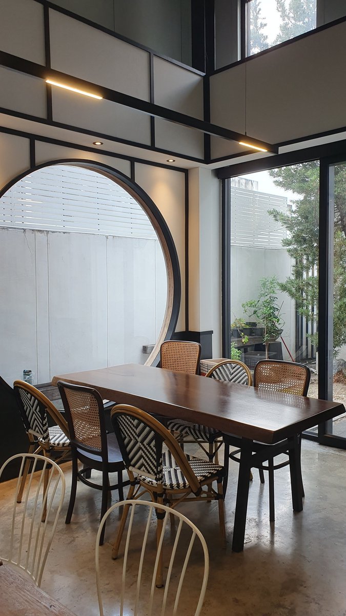 wiwa_ari's tweet image. เฮียเทสดี เลือกร้านเก่งมาก
บรรยากาศดี อาหารอร่อย
มีโอกาสได้ไปตามรอยร้านที่เฮียแนะนำแล้ว 😆
@Siriwan15137820 
@hiruntrakul
@ArtyGowan
ขอบคุณพี่ๆที่ตามใจ พาไปเที่ยว ไปทานอีกแล้วค่ะ 😆
เติมนุช เติมใจ 💓
@Poony06804624
@palitsupporter อบอุ่นใจทุกครั้งที่ได้เจอกันค่ะ 🥰
#เป๊กผลิตโชค