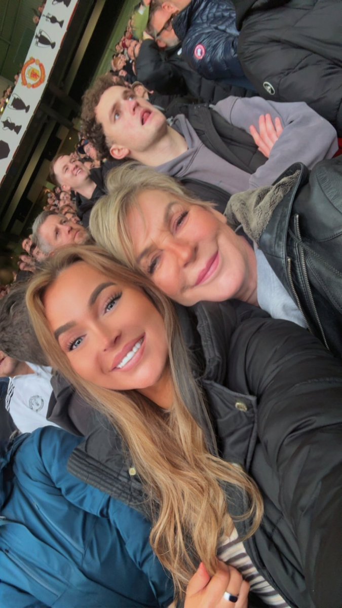 S T E P H B 🇾🇪 tweet media