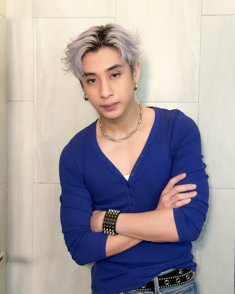 bgyo_ph's tweet image. #BGYO | Sinulog Festival Kapamilya Karavan Photo Series
🧛🏻 @BGYO_Mikki

DAGHANG SALAMAT, Cebu! What a fresh way to celebrate Sinulog kasama kayo. 🙌🏻 Viva Pit Señor!

BGYO STORMS SINULOG

#BGYO_FreshInSinulog #Sinulog2026 #SinulogFestival 
#ASAP30