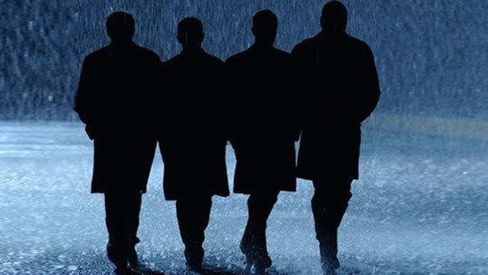 ArgenRanks's tweet photo. 📺 Estas son las mejores series argentinas del siglo 21: 

1. Los Simuladores (2002)
2. Okupas (2000)
3. El Eternauta (2025)
4. El Encargado (2022)
5. División Palermo (2023)
6. Vientos de Agua (2006)
7. El Marginal (2016)
8. Iosi, el espía arrepentido (2022)
9. Cromañón (2024)
10. Un gallo para Esculapio (2017)