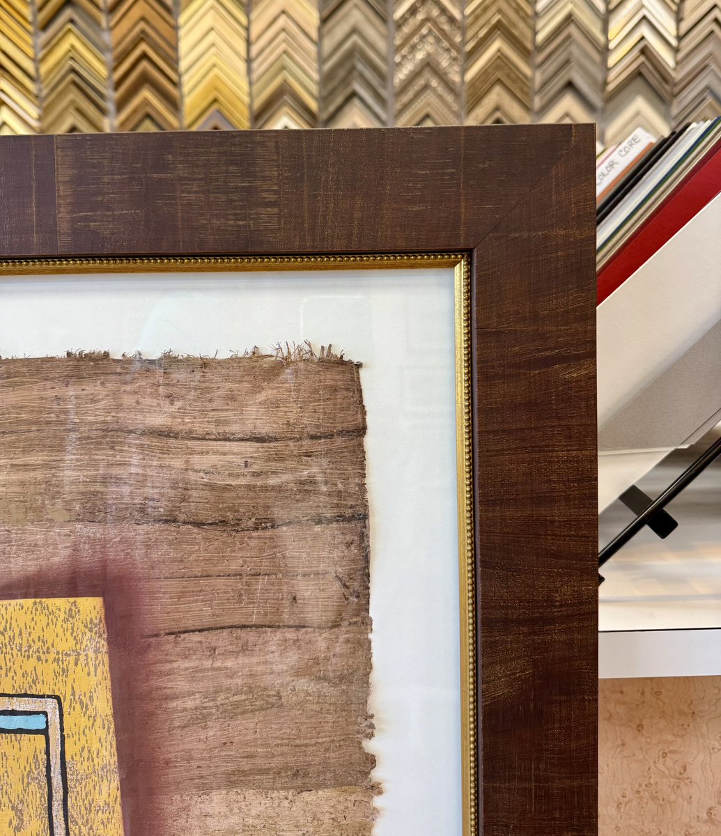 FrameArtShop's tweet photo. Oversized papyrus, beautifully float mounted to showcase its natural edges ✨ Finished with acrylic glazing to reduce weight and framed in Larson-Juhl’s Dillon Antique Timber with a gold beaded fillet. Truly breathtaking!
Thank you, Frank. https://t.co/vbrxL0CgVM
