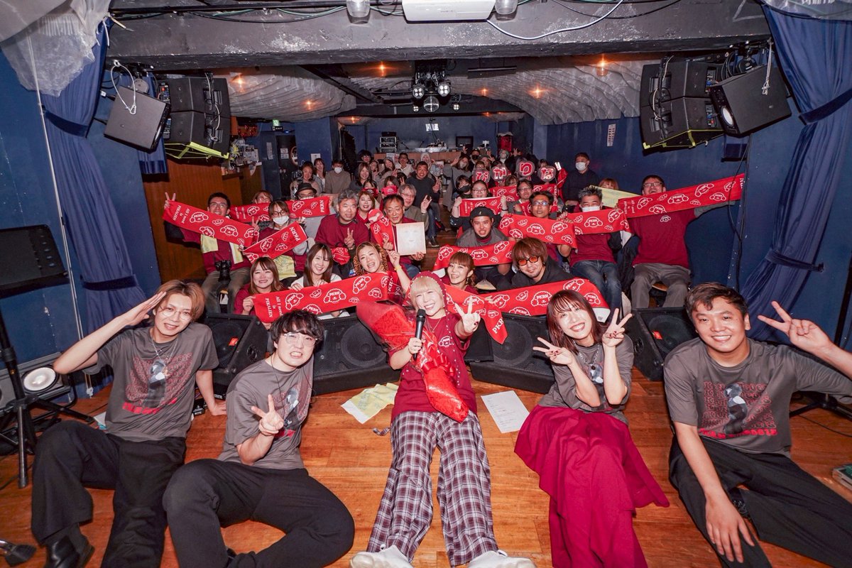 lovekuma12's tweet photo. みなさま本日は
One-Man Live 【RED】
心から本当にありがとうございました🌹

今日はじめて楽しいと思えた瞬間がたくさんありました😭

皆さまに伝えたかったテーマは
自分の存在価値はありのままの自分が決めること、好きな物は好きな自分でいて良いと言うことです📕✨

いつまでもみんなが幸せで満たされますように⸜❤️⸝
これからも絶対にみんなの味方でいます

2026.01.17  #ぴかりなRED