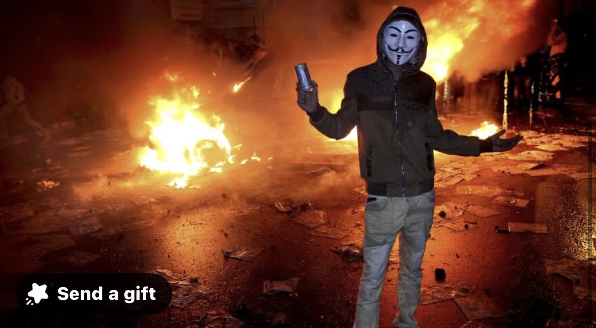 MichelleMaxwell's tweet image. Glenn Reib nailed it 🎯

Dear Sane America,

What you’re watching is not organic outrage or spontaneous protest, it’s pressure. Deliberate pressure. The fires are being fanned on purpose by political operators, amplified by social media, and sold to the public as compassion. None…