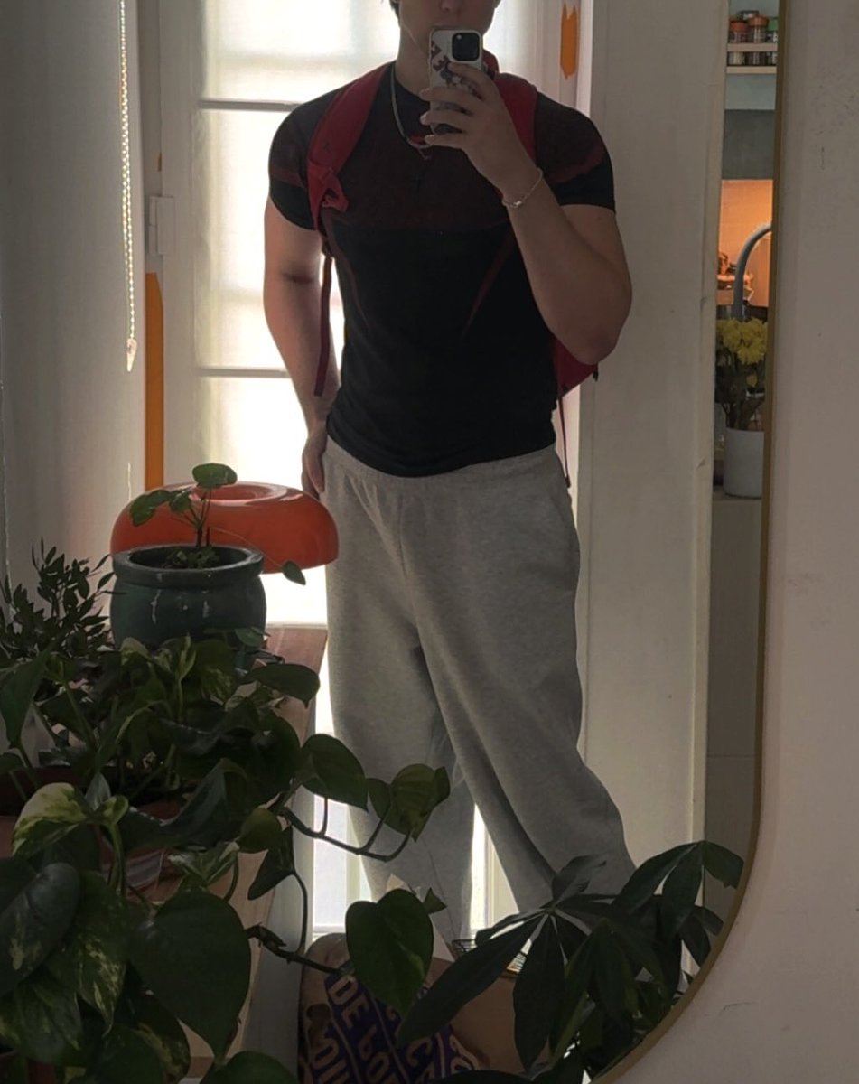 StarfireAgain's tweet photo. Looking for new people to interact with !

♱  He/him 24 EU
♱ 🇫🇷🇷🇺🇨🇦
♱  League, WoW, or anything really
♱  Evangelion, Junji Ito, Initial D
♱  gaming, gym, cosplay, hololive, travelling

 #promotwt #gymtwt #hololive #anitwt 

 ♡ / ↻ to be mutuals, DMs open https://t.co/ONAjMo2mCT