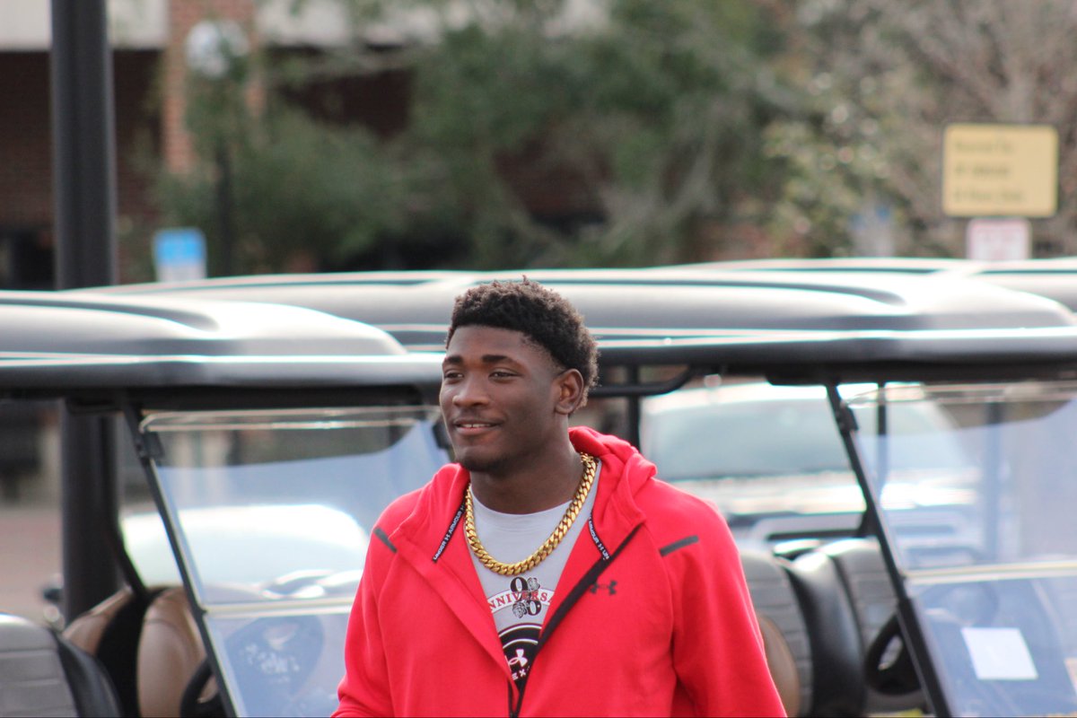 Warchant.com tweet media