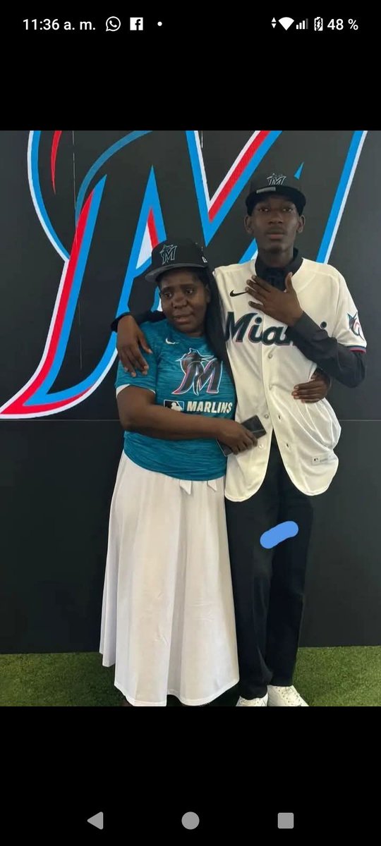 ajedrecista01's tweet image. Si el beisbol @hgomez27 , el deporte Nacional es totalmente reemplazado por Haitianos, igual que ha sucedido con los empleos informales, podemos decir que RD no existe como Nación. Una avalancha de Haitíanos con nombres y apellidos de Fominicanos es lo que hay.