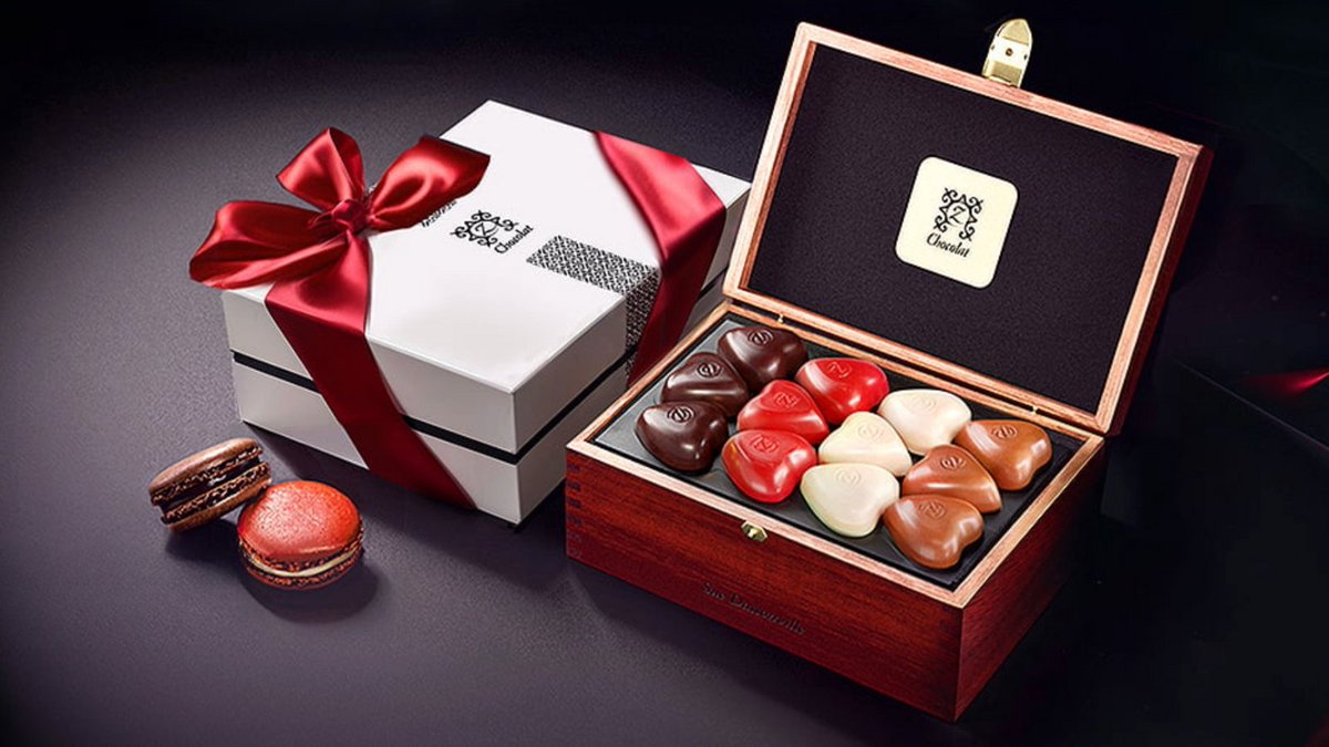shop_lxuri's tweet photo. Find the perfect Valentine’s Day gift for him with LXURI’s curated guide — luxury essentials, standout accessories, and elevated picks he’ll love.
Browse the guide: https://t.co/Qs37NwEvcU
#ValentinesDay #GiftGuide #LuxuryGifts #ForHim #LXURIStyle #zchocolat #norlan #lunya https://t.co/afwrbsy7xq