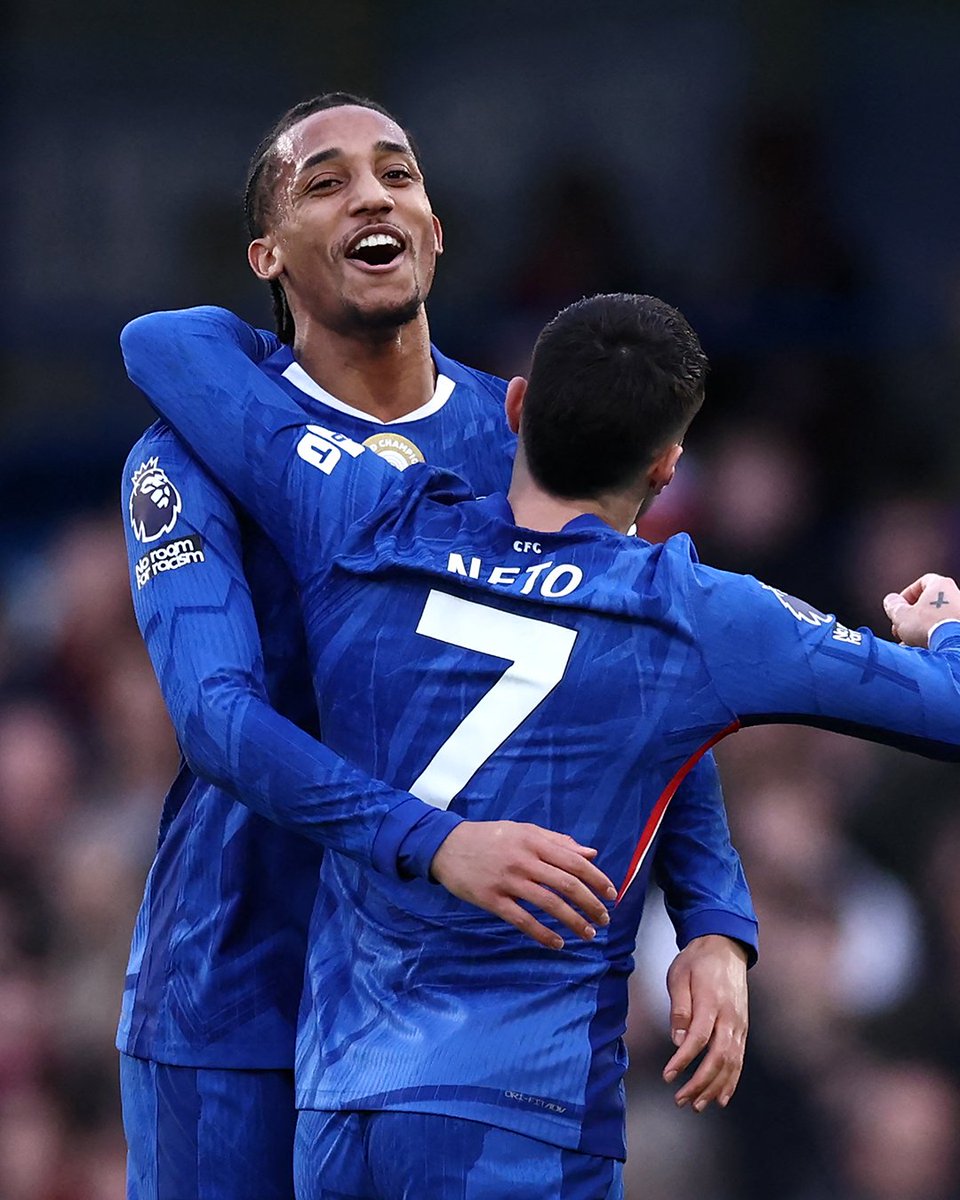 Premier League tweet media