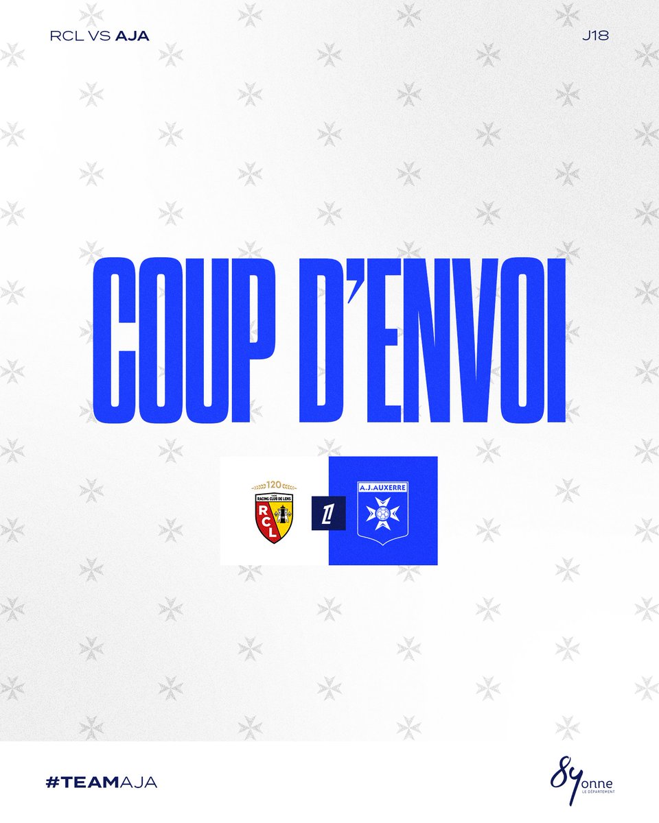 🔛 𝐂𝐨𝐮𝐩 𝐝'𝐞𝐧𝐯𝐨𝐢 🏟️ C'est parti à Lens ! On donne tout, 𝐀𝐋𝐋𝐄𝐙 𝐋'𝐀𝐉𝐀 !!! 🔵⚪#TeamAJA #RCLAJA (0-0) pic.