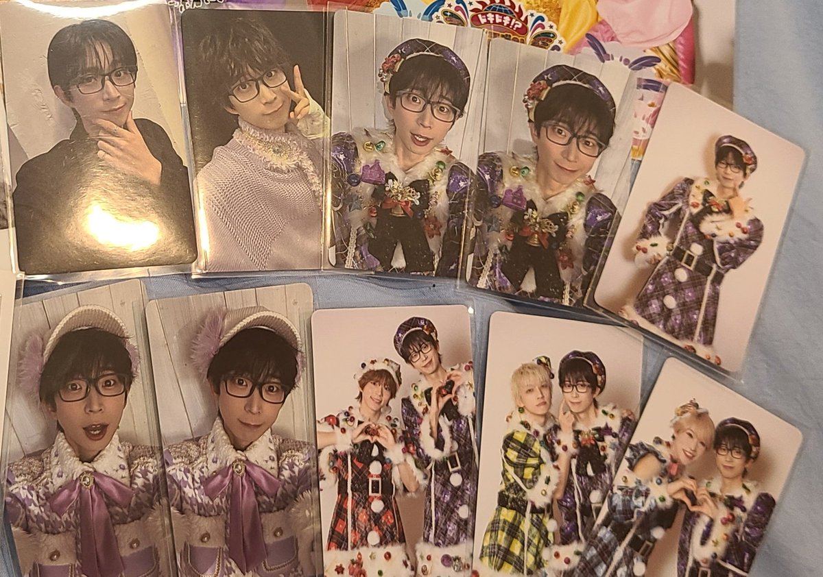 【交換】パンダドラゴン パラゴン トレカ 武道館

【譲】桃、赤、水 (1枚目画像)
【求】紫(2枚目画像以外)

19日お話会での交換または郵送
検索からでもお気軽にお声がけください