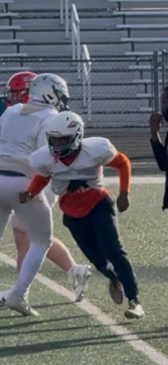 Dylan Mclaughlin tweet media