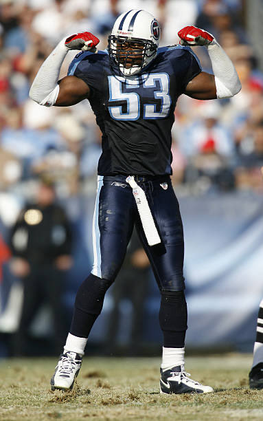 Keith Bulluck was the heartbeat of the Titans defense — rangy, instinctive, and relentlessly reliable.
A true three-down linebacker who led with preparation, toughness, and quiet authority. #TitanUp #NFL