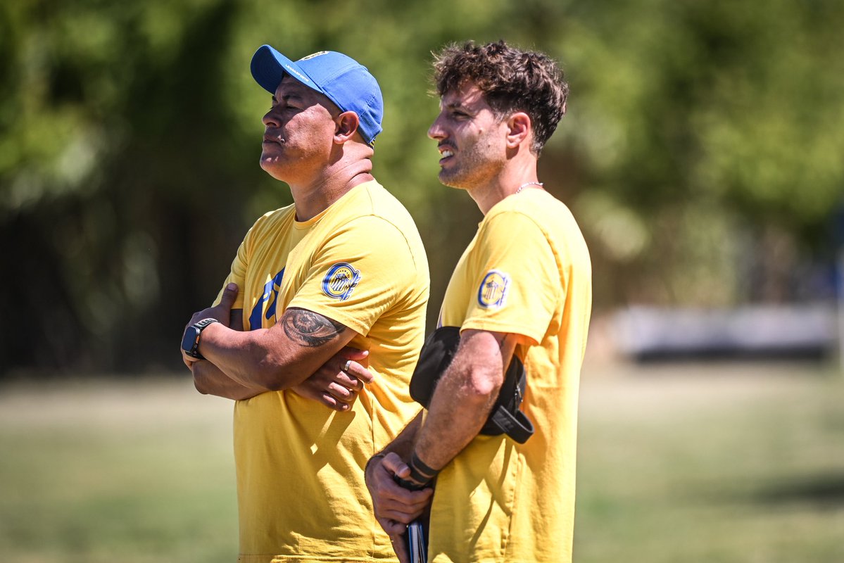 RosarioCentral's tweet image. Triunfo ante Sarmiento en el tercer amistoso de pretemporada

Fue 2 a 1 con goles de Copetti y Módica

Los detalles del amistoso 📝 rosariocentral.com/noticia/triunf…