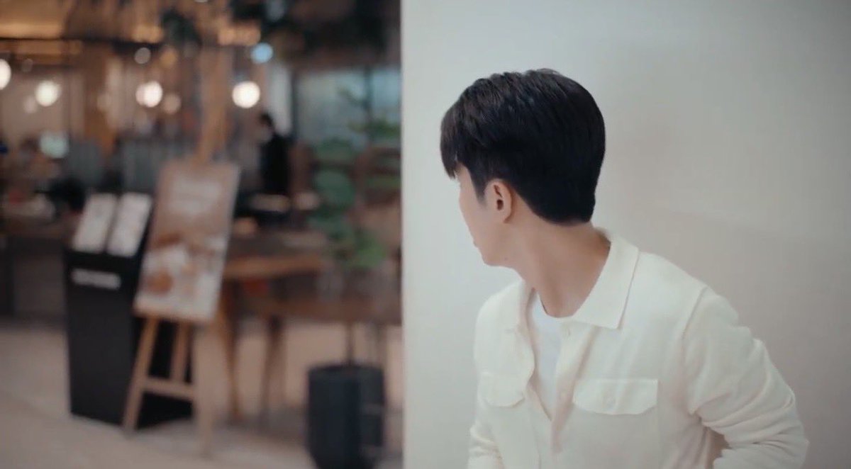 gangbearegg's tweet image. Reloved The Series EP7 ครบรสมาก แต่ก็ยังชอบคู่นี้เหมือนเดิม น่ารักไปปะ “ของดีของเด็ดกินแล้วอร่อยถูกปากจะเปลี่ยนทำไม” เนี่ยๆชอบเล่นกับใจเกินอะ กูจะกรี๊ดดดด แต่ก็นะเป็นคนในความลับสุดท้ายก็ไม่โอเคอยู่ดี แงงง #RelovedTheSeries #RELOVED_EP7